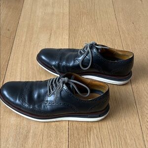 Cole Haan Black Leather Oxfords with OriginalGrand White Sole